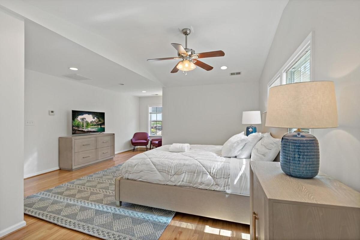 Havenly Homes Dmv Arlington Oda fotoğraf